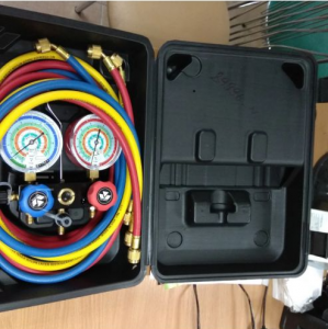 Манометрический коллектор Mastercool в кейсе, MC-93661-MBC